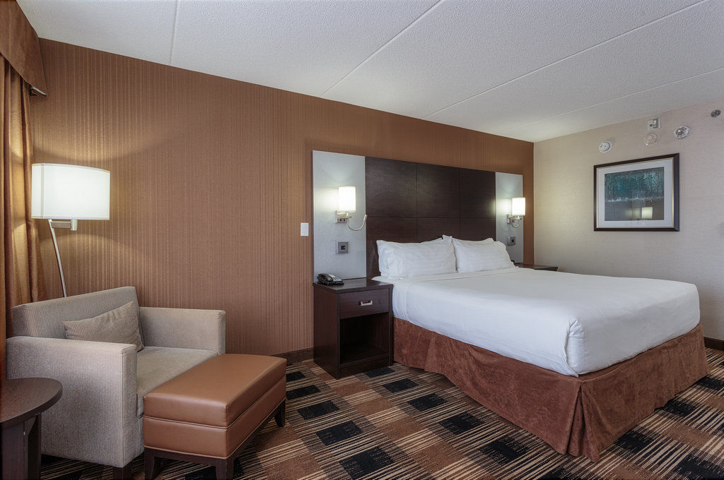 Hotel Express & East-orleans By Ihg 2*